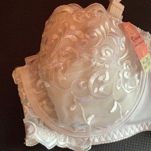 Bra - White - Size 36DDD